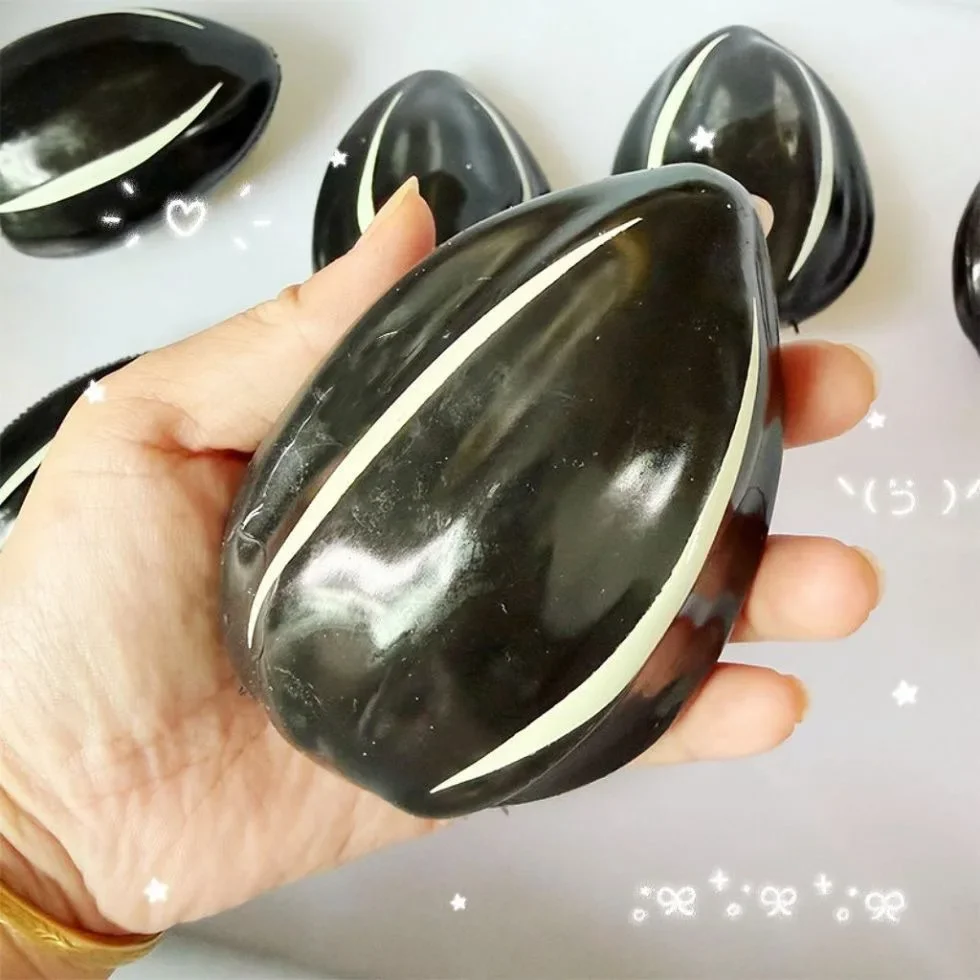 Sunflower Seed Squishy Stress  - огляд і ціна Novelty Gifts